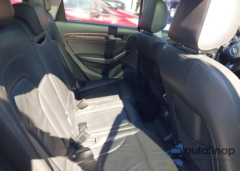 2015 Audi Q5 2.0T Premium z USA, uszkodzony, nr VIN WA1CFAFPXFA094066